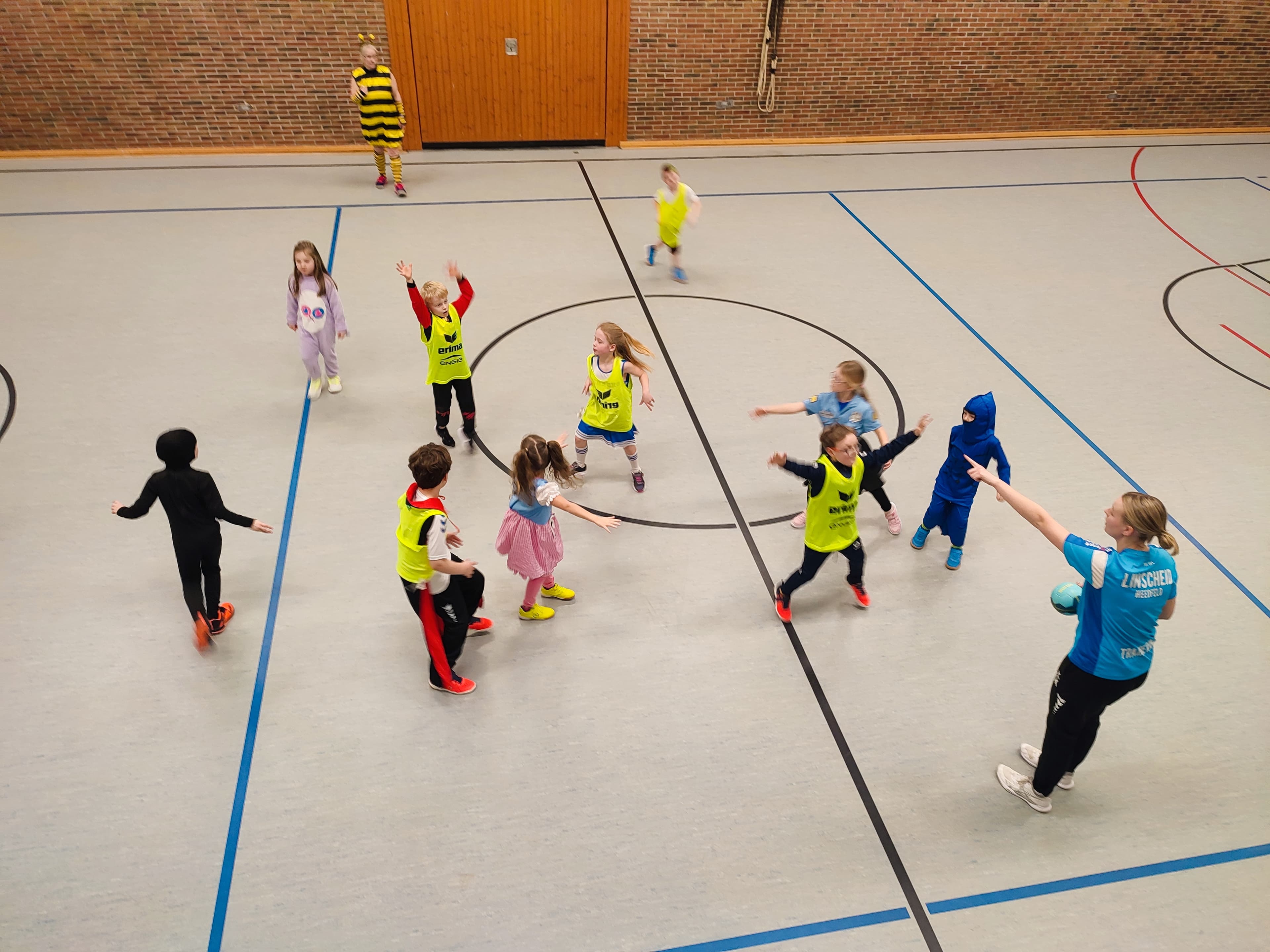 Kinderkarnevalstraining der F Jugend - Bild 2